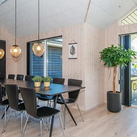 Vakantiehuis 14 Person In