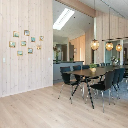 Vakantiehuis 14 Person In